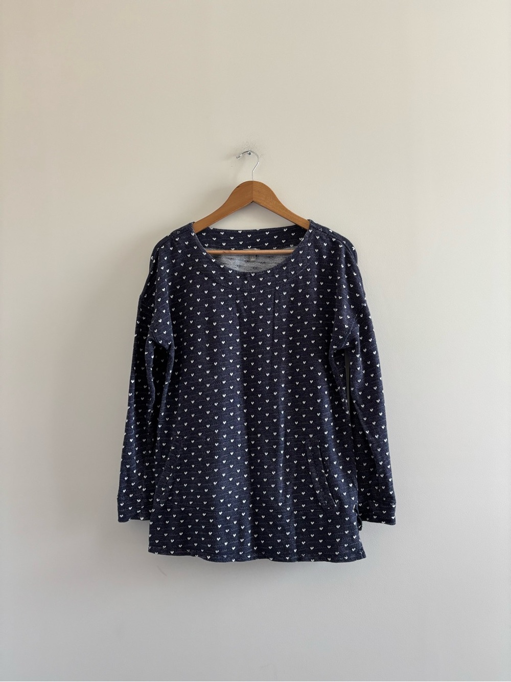Talbots Top Blue Hearts All Over Kangaroo Pocket Cotton Womens L Casual Preppy